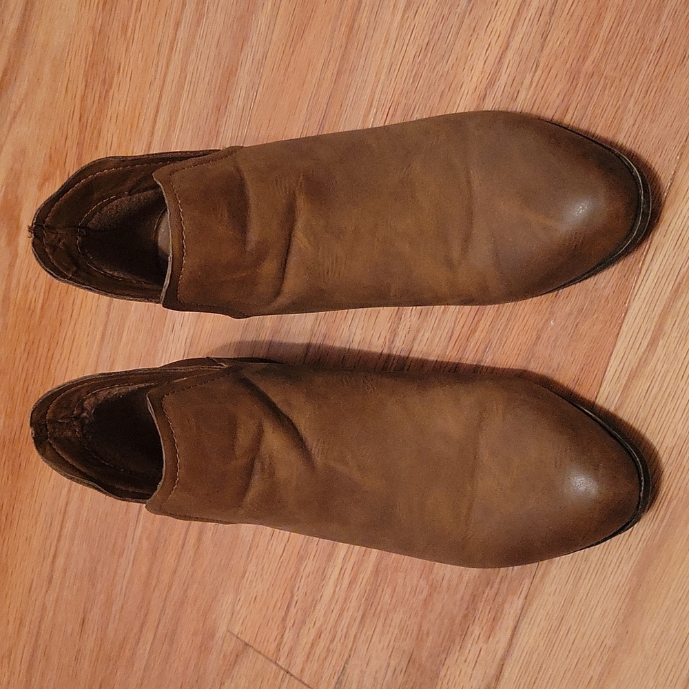 Madden Girl Womens booties